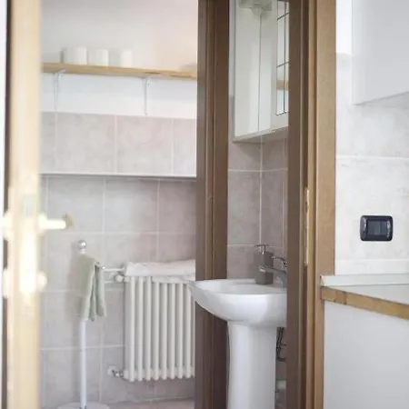 Maisonjaune Apartment *